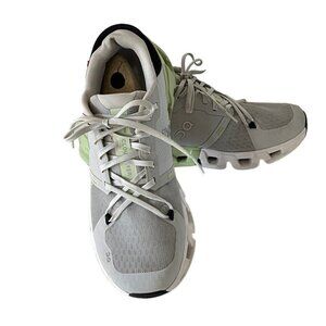 On Cloud Cloudflyer 4 Running Shoes Men US 9.5 Glacier Meadow Sneakers Athletic